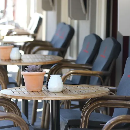 伯特威克酒店 3*